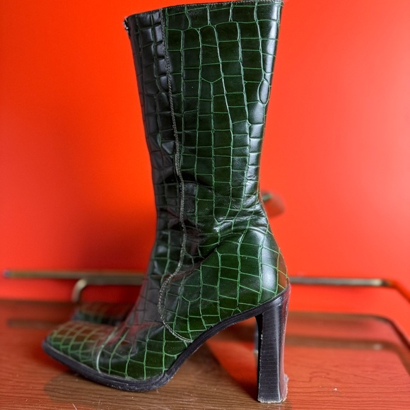 Cesare Paciotti real leather aligator print made in Italy emerald heeled boot - Picture 2 of 6